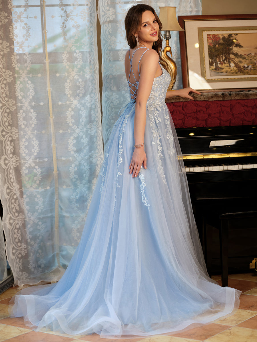 A-Line/Princess Tulle Spaghetti Straps Applique Long Formal Dresses