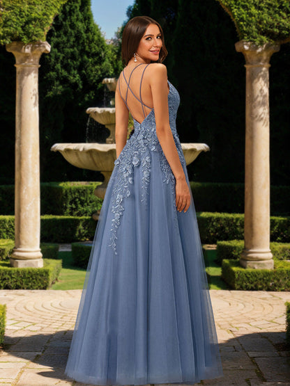 A-Line/Princess V-Neck Sleeveless Formal Dresses with Applique