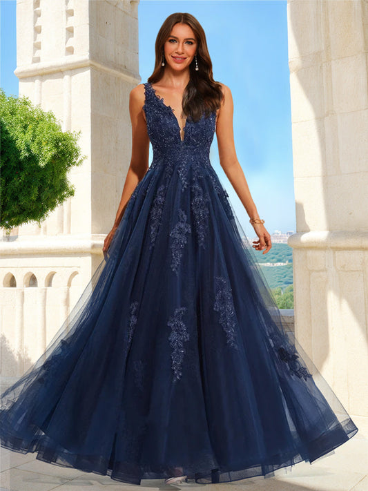 A-Line/Princess V-Neck Sleeveless Lace Formal Dresses