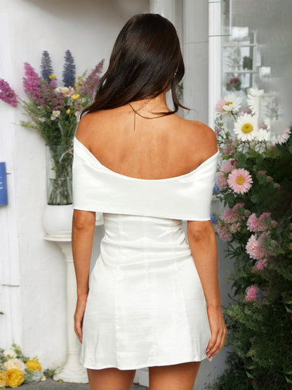 Sheath/Column Off-the-Shoulder Bow Bust Mini Dresses Short Semi Formal Dresses