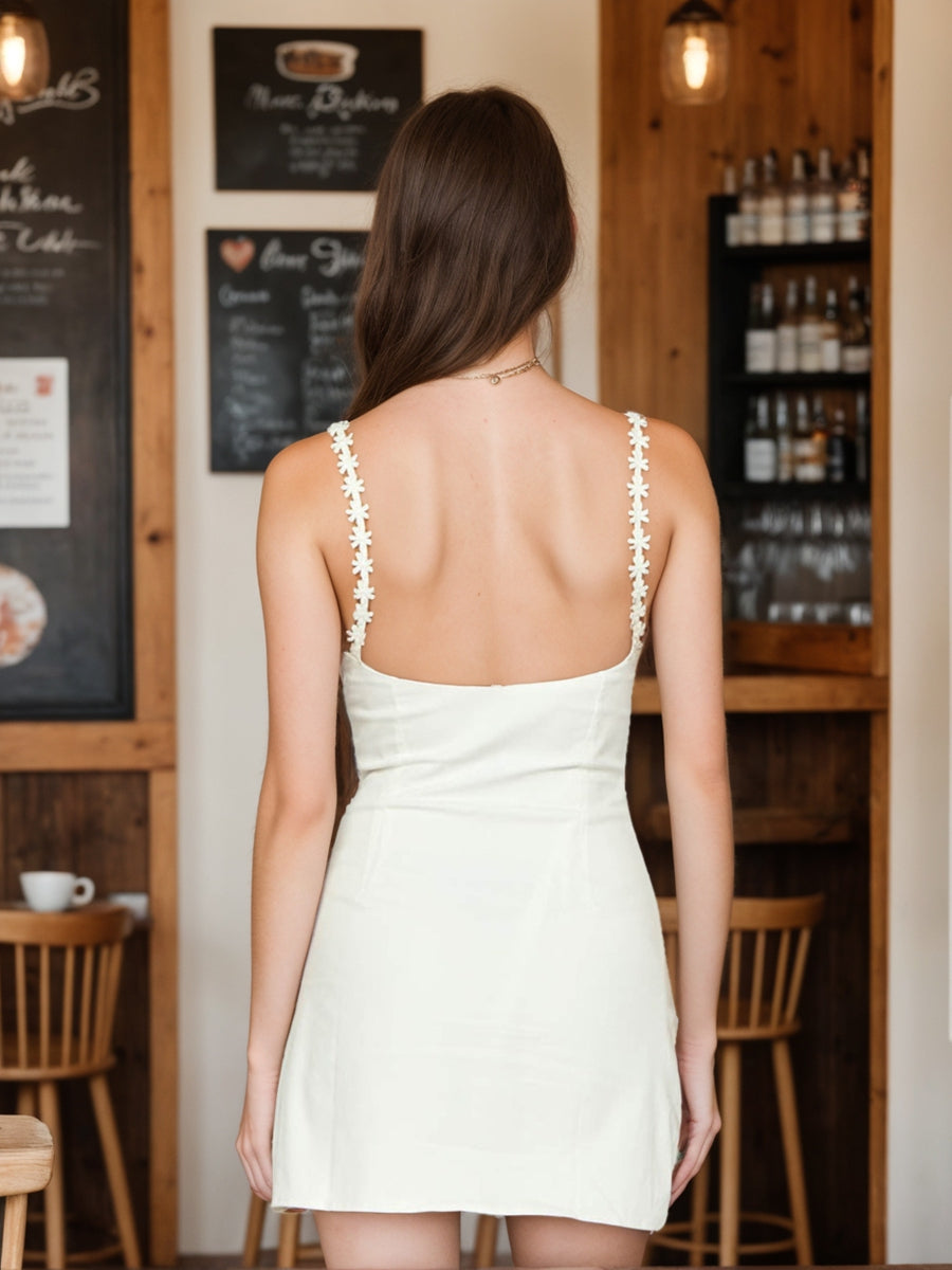 Sheath/Column Chic Flower Straps Mini Dresses Short Semi Formal Dresses