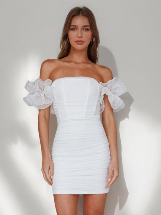 Sheath/Column Off-the-Shoulder Short Ruched Semi Formal Dresses with Ruffles