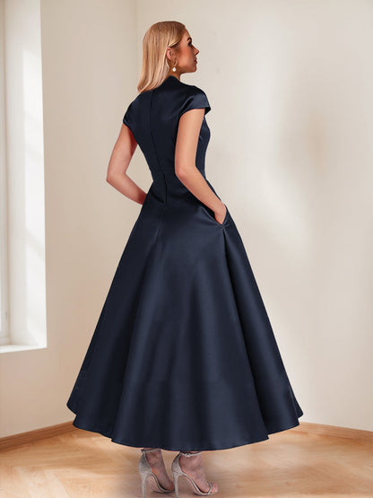 A-Line/Princess V-Neck Short Sleeves Mother of the Bride Dresses with Pockets & Flower