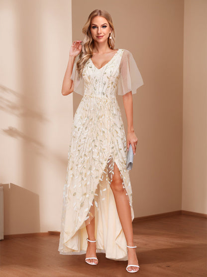 A-Line/Princess V-Neck Asymmetrical Mother of the Bride Dresses with Appliques