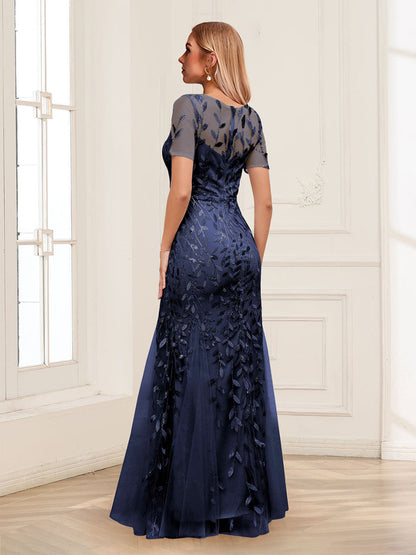 Trumpet/Mermaid Scoop Floor-Length Mother of the Bride Dresses with Appliques