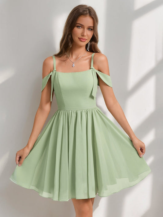 A-Line/Princess Square Sleeveless Chiffon Short Semi Formal Dresses with Pleats