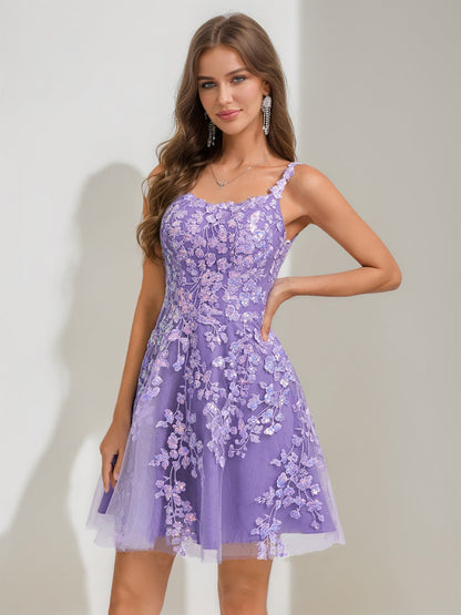 A-Line/Princess Scoop Short Semi Formal Dresses with Sequins & Lace Appliques