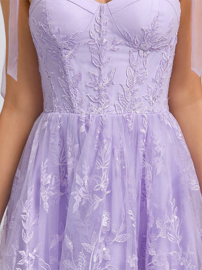A-Line/Princess Sweetheart Sleeveless Sequined Short Semi Formal Dresses with Bow & Appliques