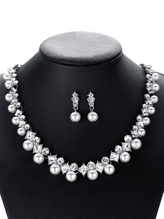 Women's Rhinestone Earrings Necklace Jewelry Set with Pearls