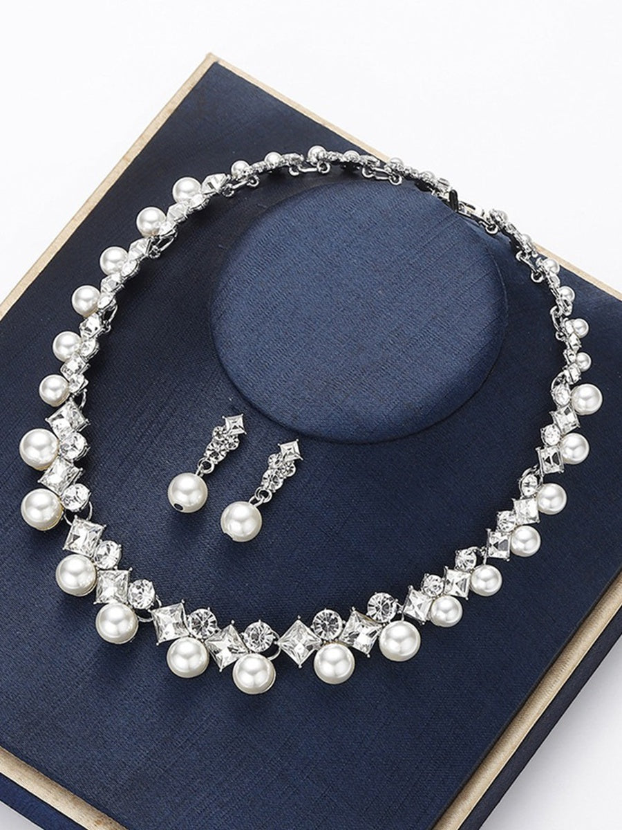 Women's Rhinestone Earrings Necklace Jewelry Set with Pearls
