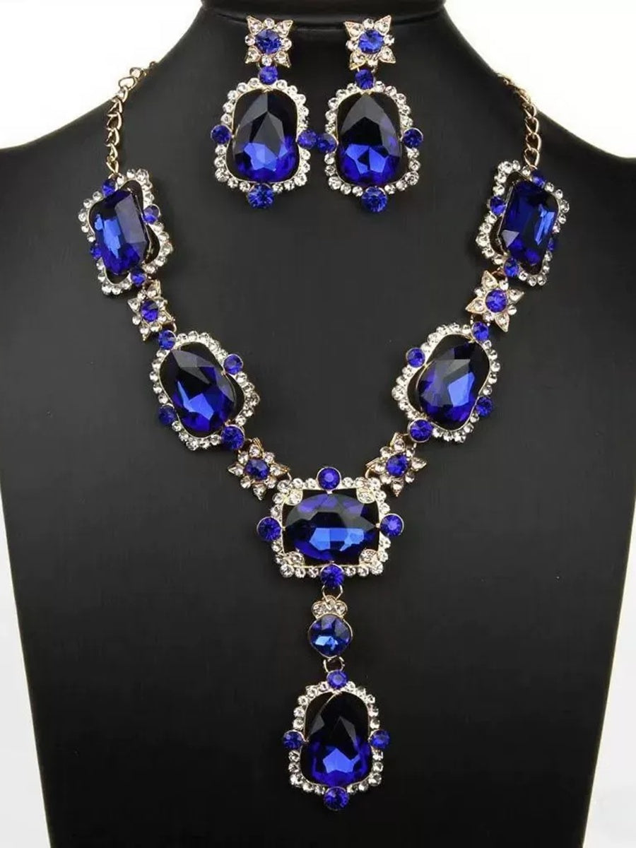 Women's Retro Exaggerated Necklace & Earrinngs Jewelry Set
