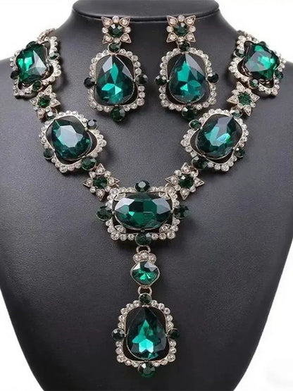 Women's Retro Exaggerated Necklace & Earrinngs Jewelry Set