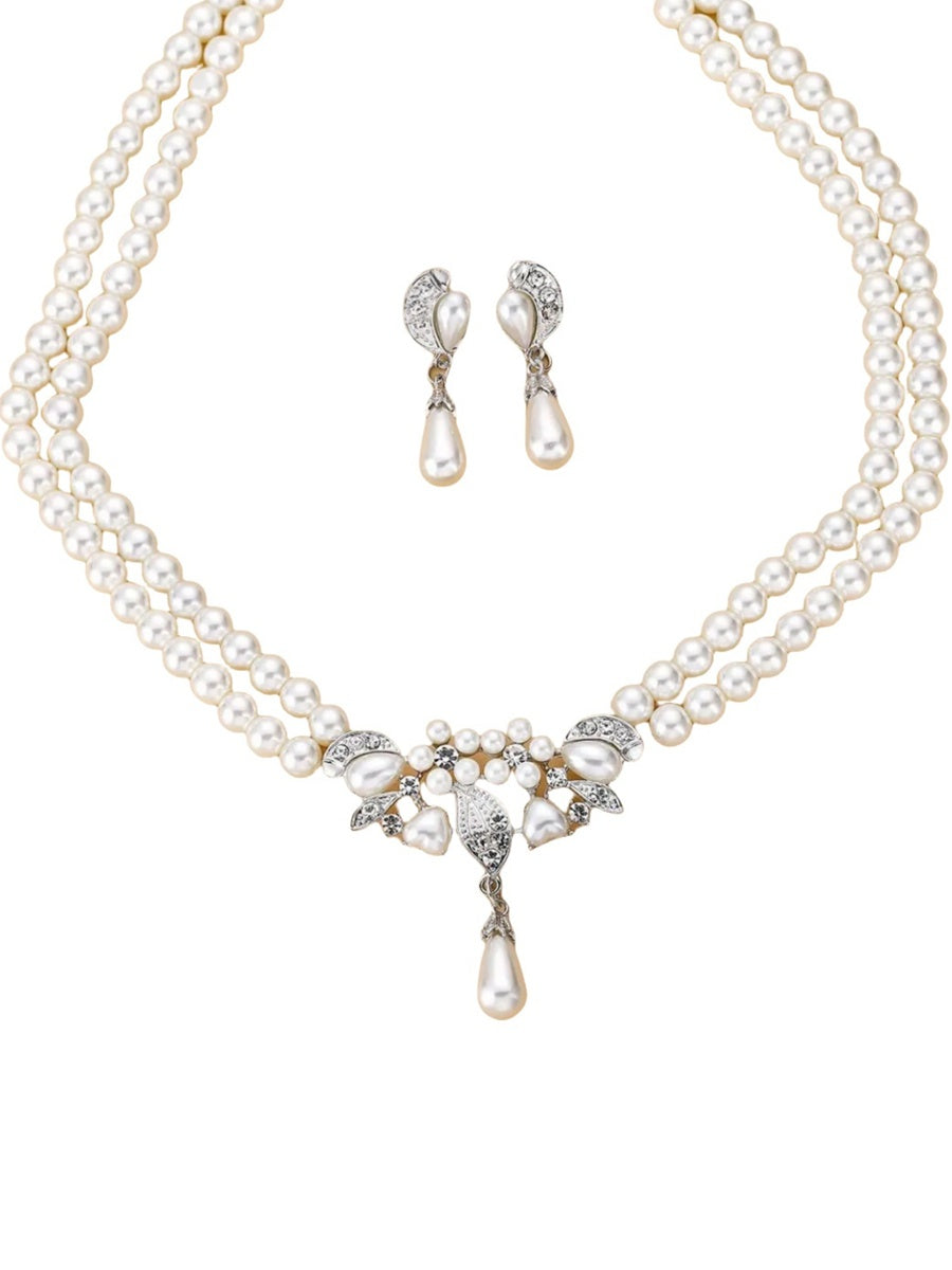 Elegant Women's White Pearl Earrings Necklace Set