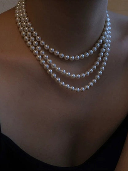 Stylish Minimalist Women's Long Pearl Necklace
