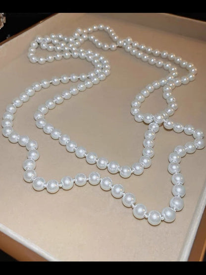 Stylish Minimalist Women's Long Pearl Necklace