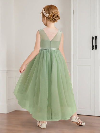 A-Line/Princess Tulle Sleeveless Floor-Length Flower Girl Dresses with Applique & Sash