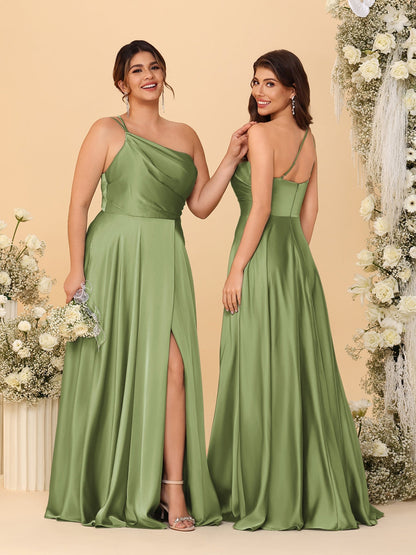 A-Line/Princess Spaghetti Straps Sleeveless Long Ruched Bridesmaid Dresses With Split Side