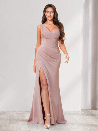 Trumpet/Mermaid One Shoulder Floor Length Ruched Bridesmaid Dresses with Split Side