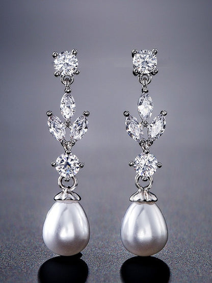 Luxury Women's Rhinestones and Pearl Drop Earrings