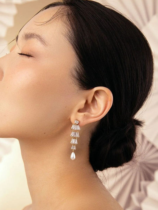 Stylish Women's Rhinestones Pearl Dangle Earring